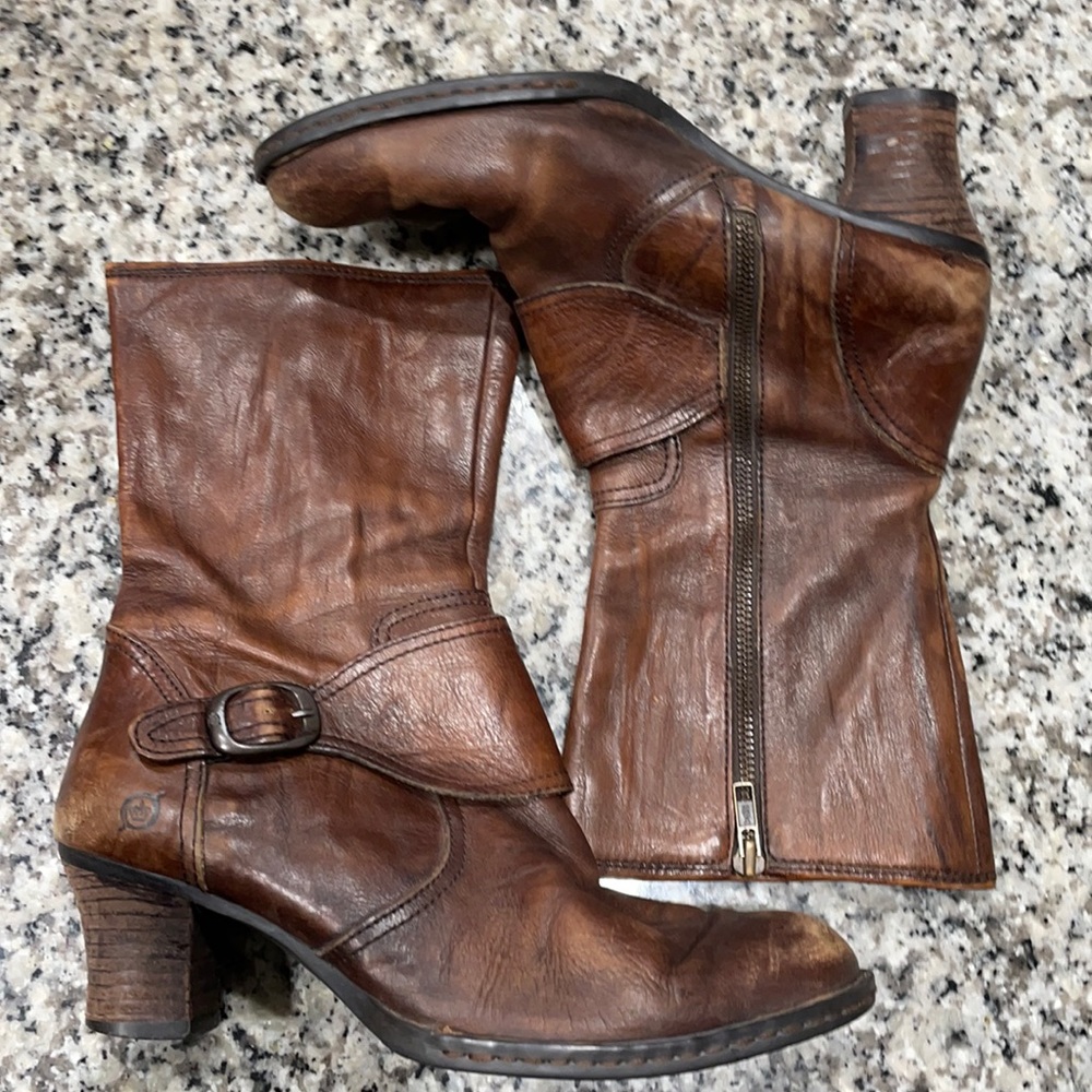Born calf boots size 9